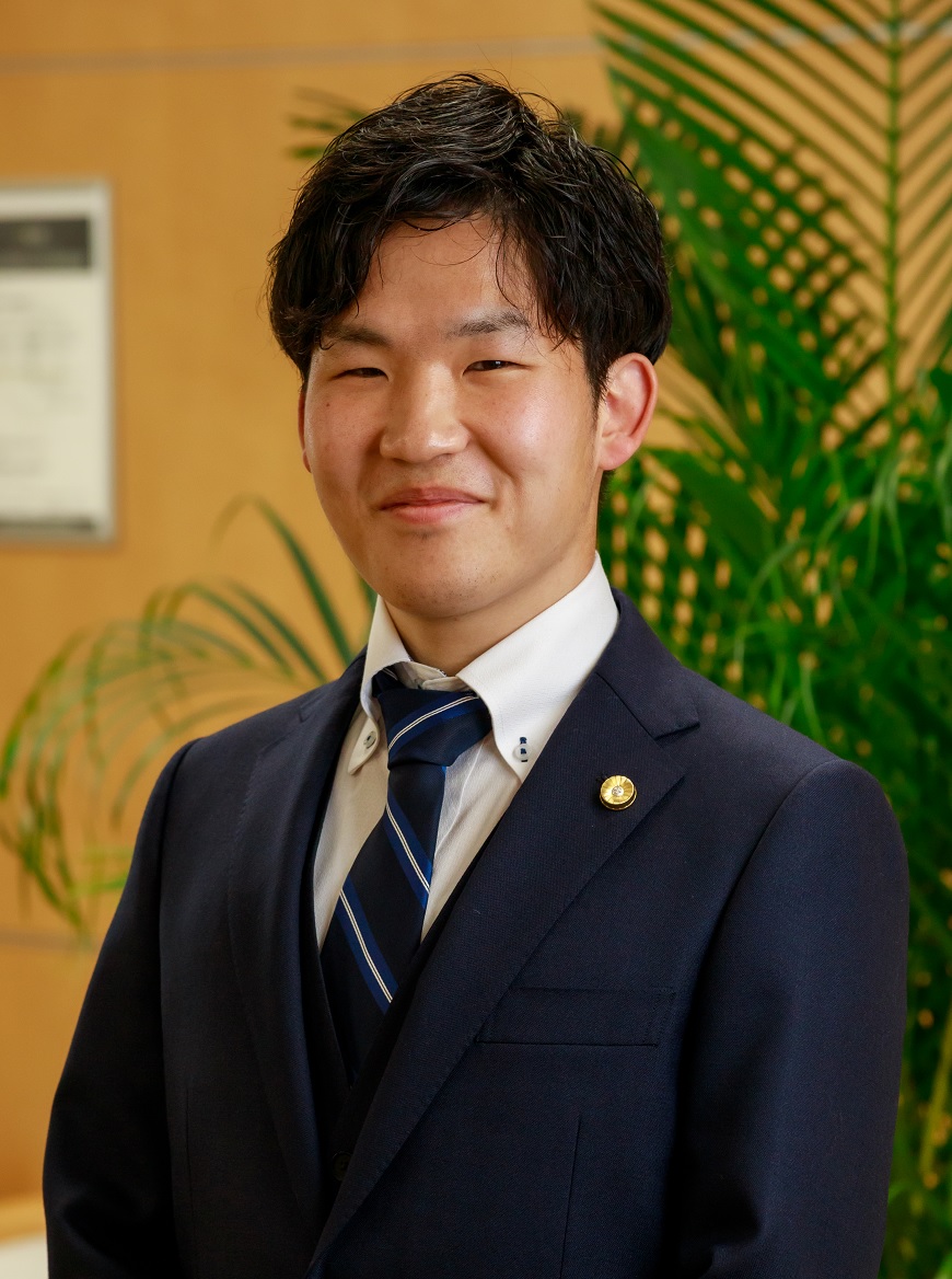 中西　葵