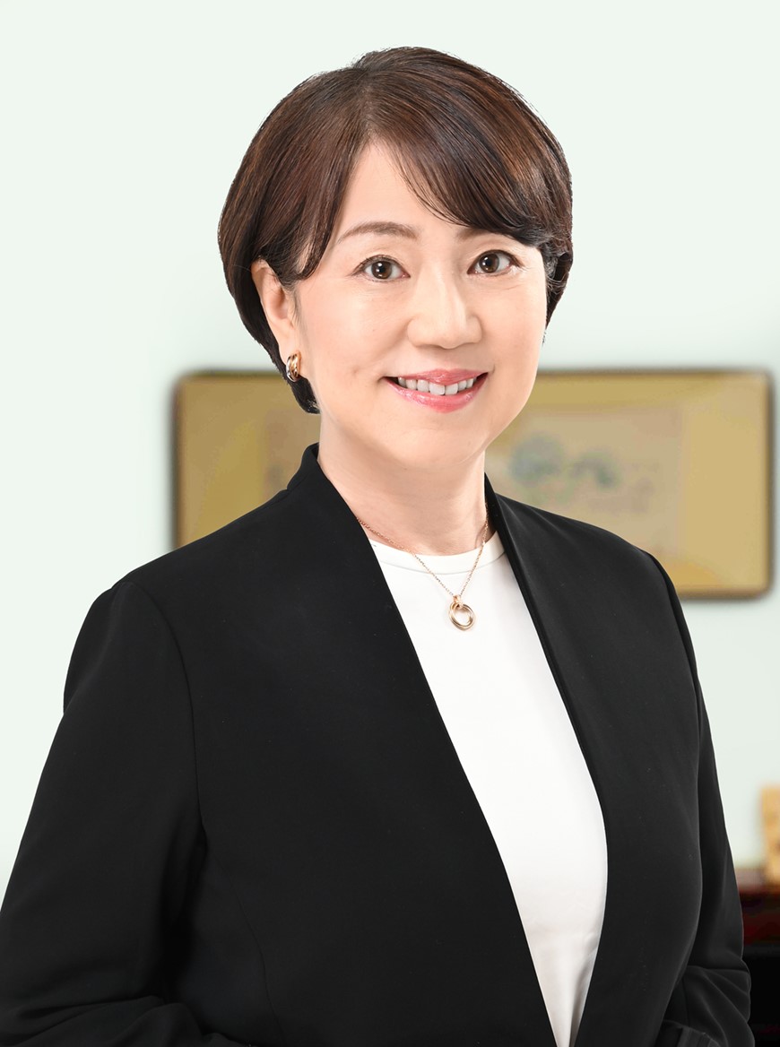 細川　昭子