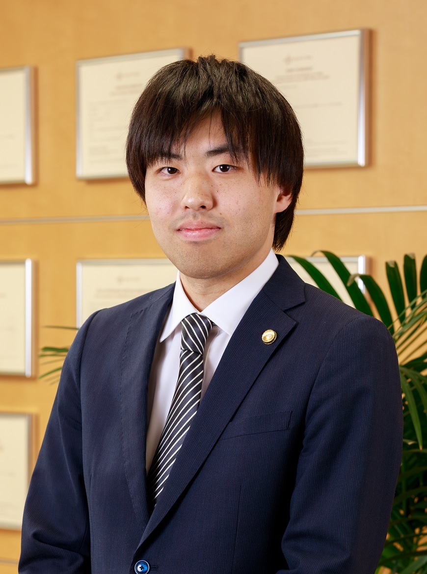 田口　翼