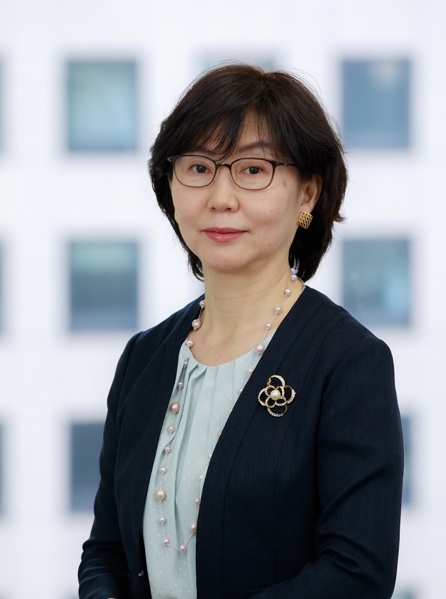 丹生谷　美穂