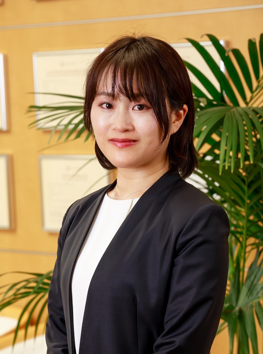 中塚　夏子