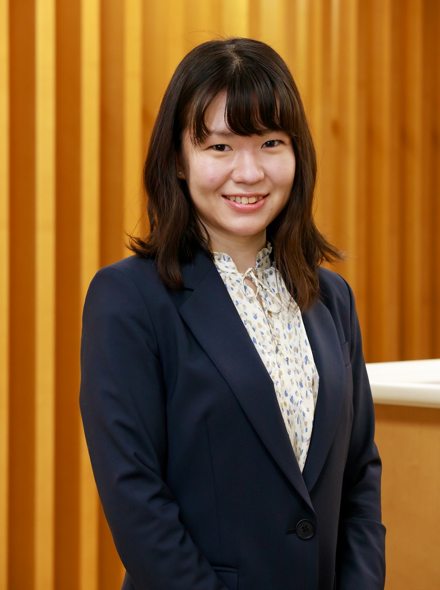 粟野　記代